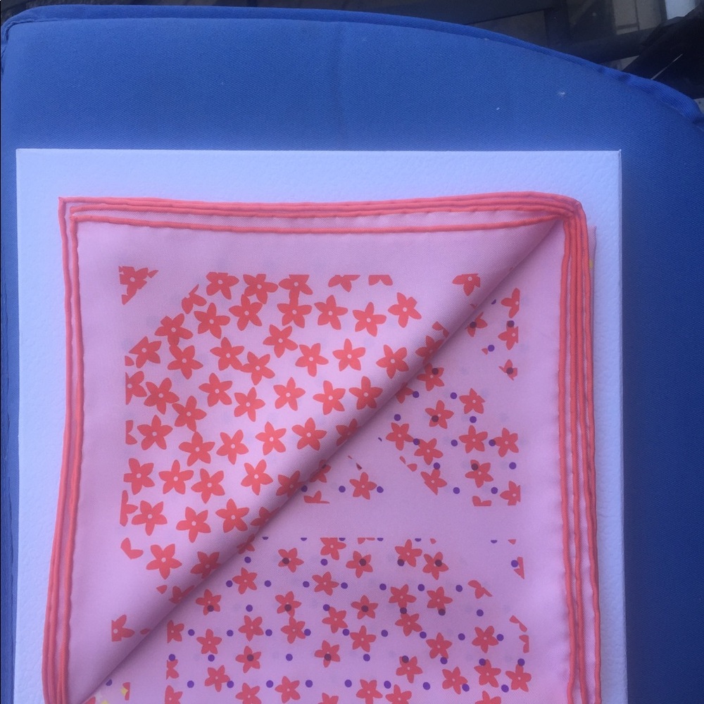 Dior Scarf &Box New - Picture 7 of 16
